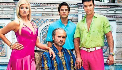 serie gianni versace capitulos|El asesinato de Gianni Versace .